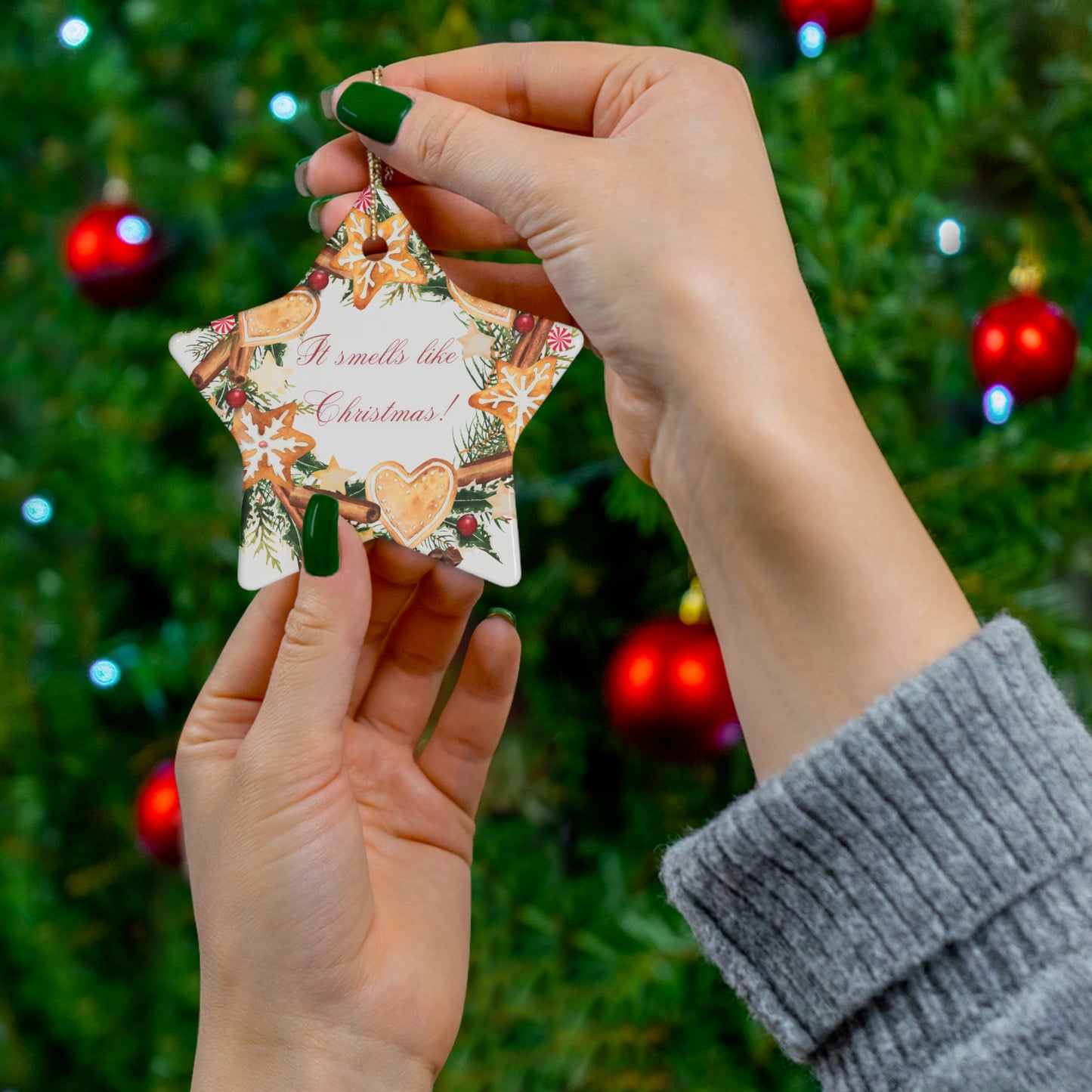 "It Smells like Christmas" Ceramic Ornament, 4 Shapes available (White)