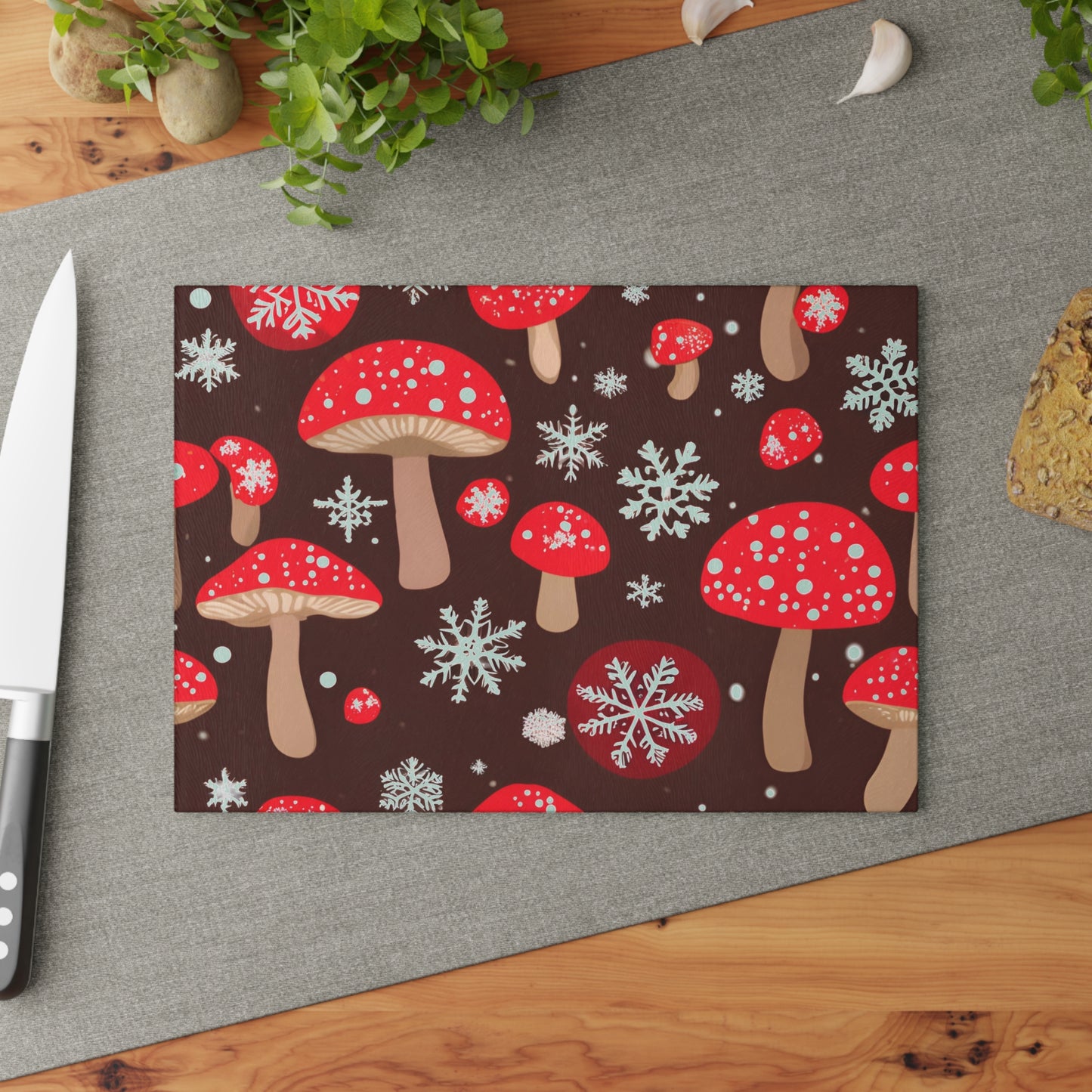 Festive Red Mushroom Christmas Glass Cutting Board – Brown Holiday Kitchen Decor With Snowflakes