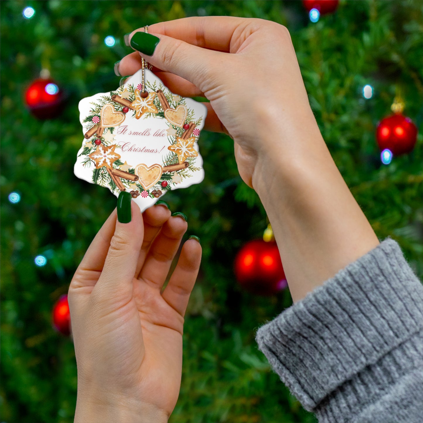 "It Smells like Christmas" Ceramic Ornament, 4 Shapes available (White)