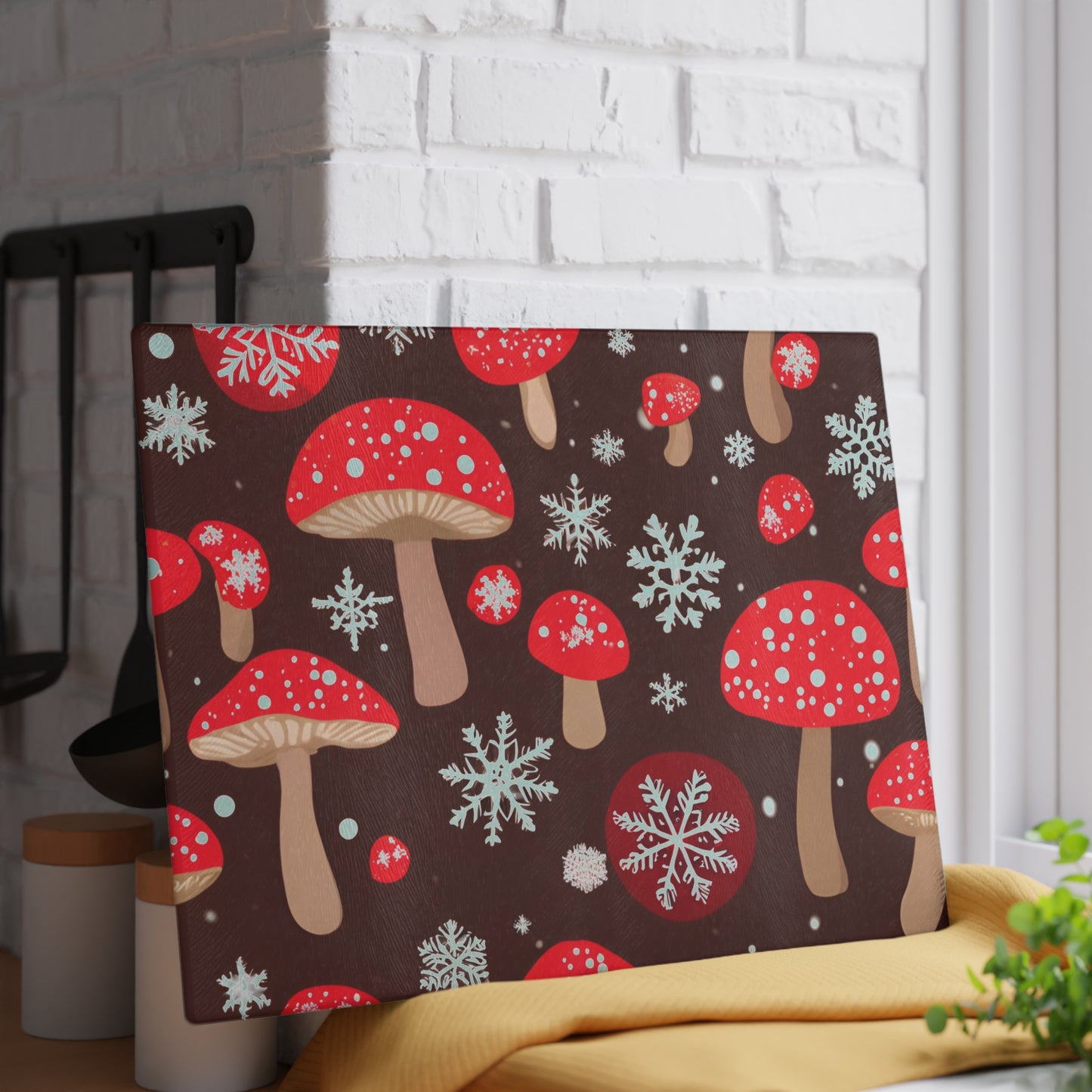 Festive Red Mushroom Christmas Glass Cutting Board – Brown Holiday Kitchen Decor With Snowflakes